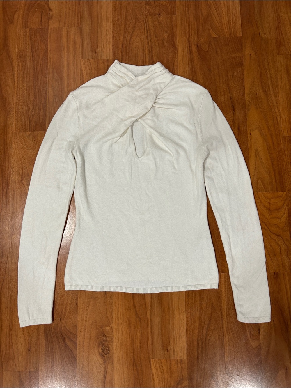 Abercrombie & Fitch Cream Twist-Keyhole Long Sleeve Top